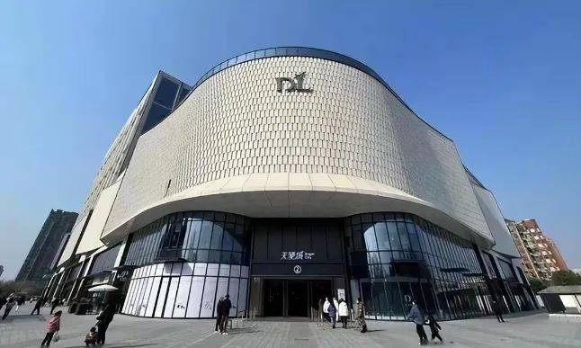 小时进不去胖东来为啥这么火？EVO真人平台凌晨6点排队3(图7)